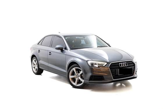 AUDI A3 1.4 TFSI SEDAN AMBIENTE 16V FLEX 4P TIPTRONIC AUDI A3 1.4 TFSI SEDAN AMBIENTE 16V FLEX 4P TIPTRONIC